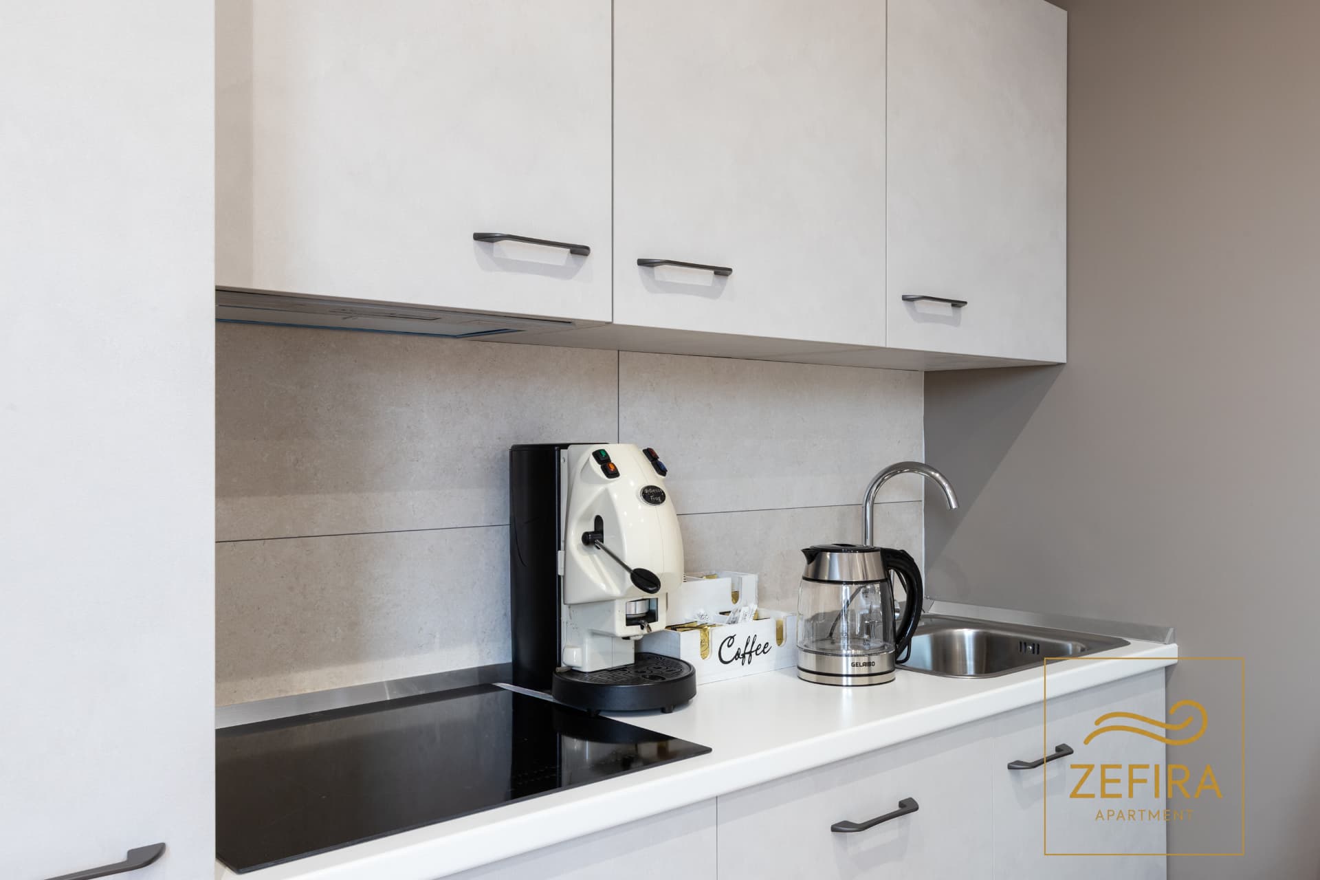 Zefira — ambiente 13